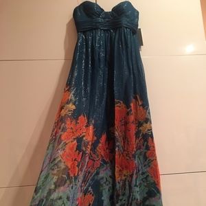 AQUA Pleated Floral-Print Strapless Maxi Dress